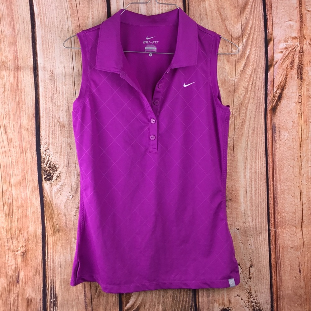 Women’s sleeveless victory polo